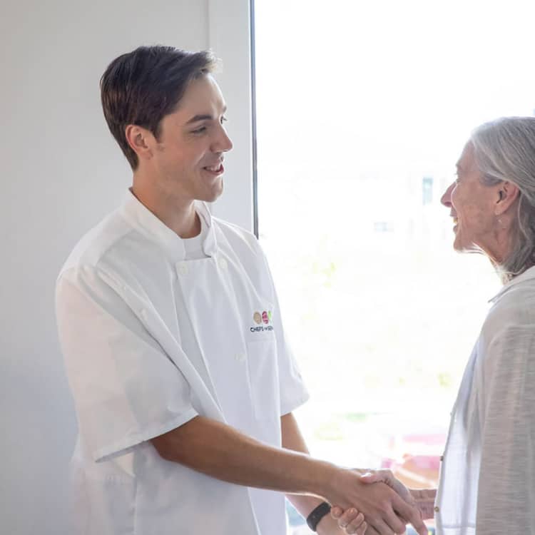 Personal chef arriving at a client’s home.